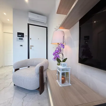 Paradise By The Sea Apartment